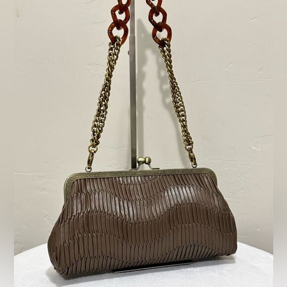 Brownish Pleated Genuine Leather Handmade Retro Kisslock Clutch Multi Use Purse